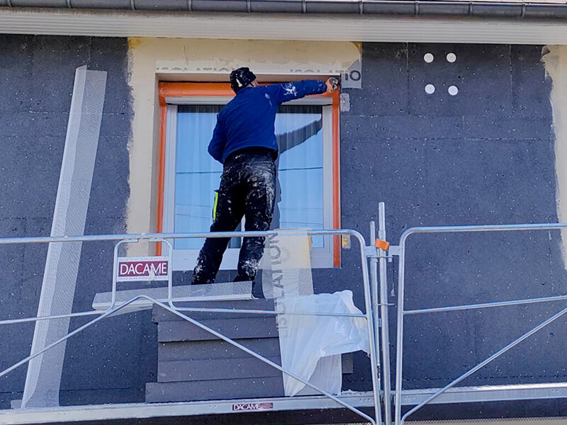 pose de panneaux isolants pour isolation thermique extérieure à Évreux
